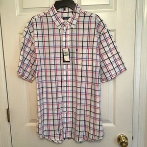 Izod short sleeve button up shirt